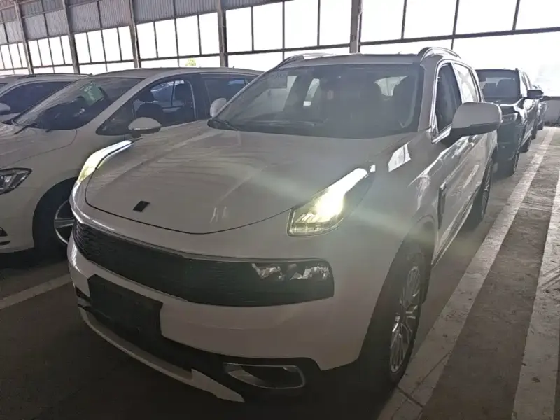 Lynk & Co 01, 2018