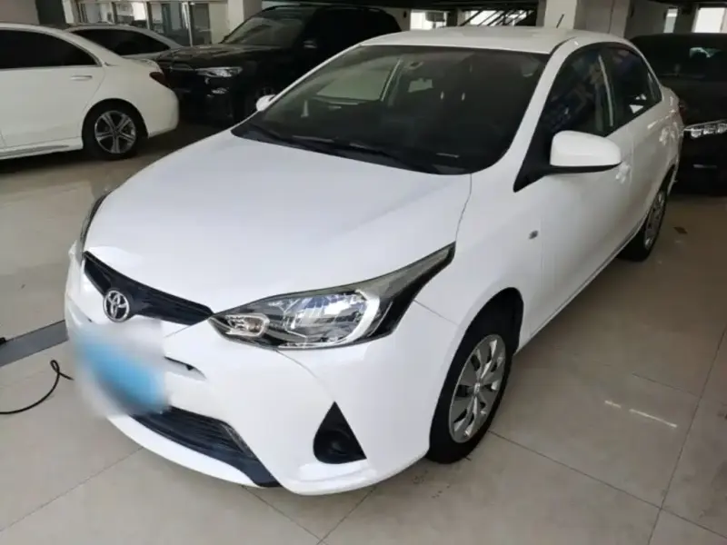 Toyota Yaris L, 2020