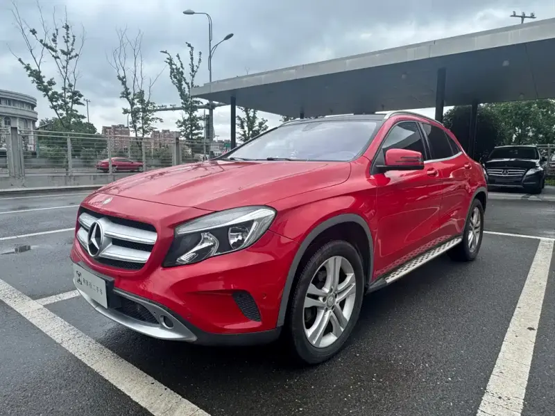 Mercedes-Benz GLA, 2016 — фото 1