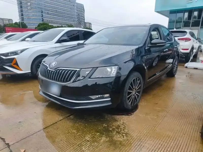 Skoda Octavia, 2019 — фото 1