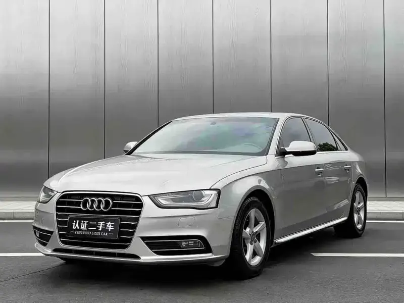 Audi A4L, 2015 — фото 1