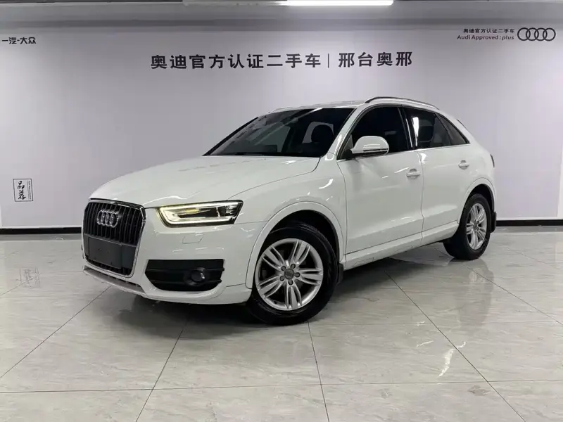 Audi Q3, 2015 — фото 1
