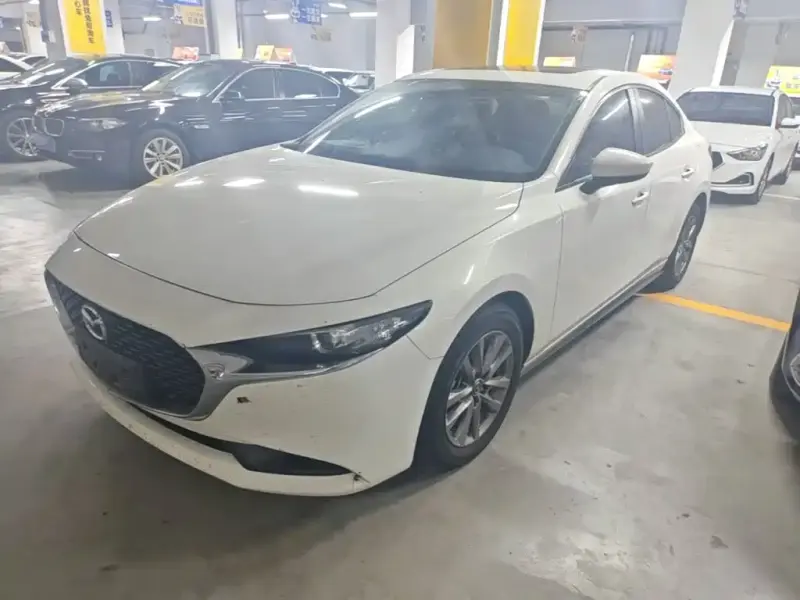 Mazda 3 Axela, 2020