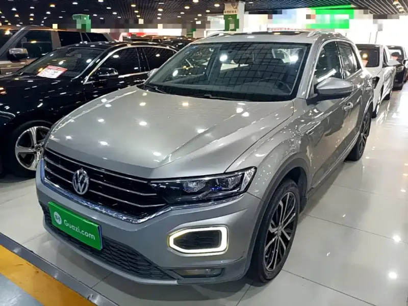 Volkswagen T-Roc, 2020