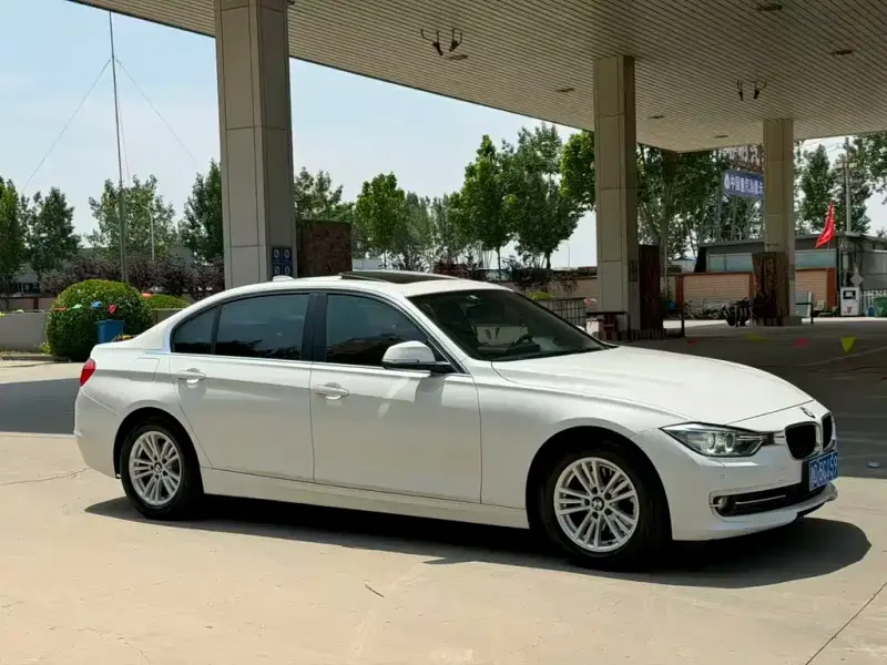 BMW 3 Series, 2015