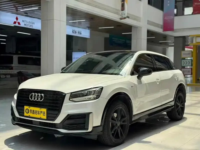 Audi Q2L, 2020