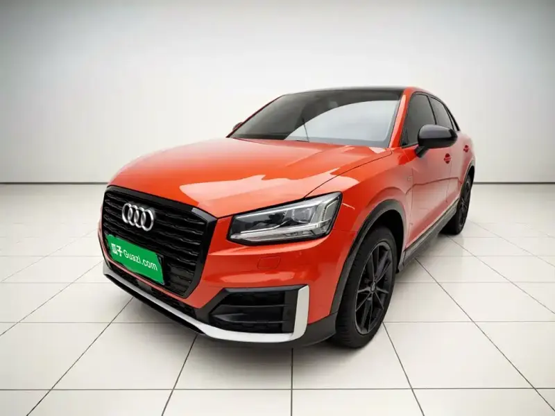 Audi Q2L, 2021