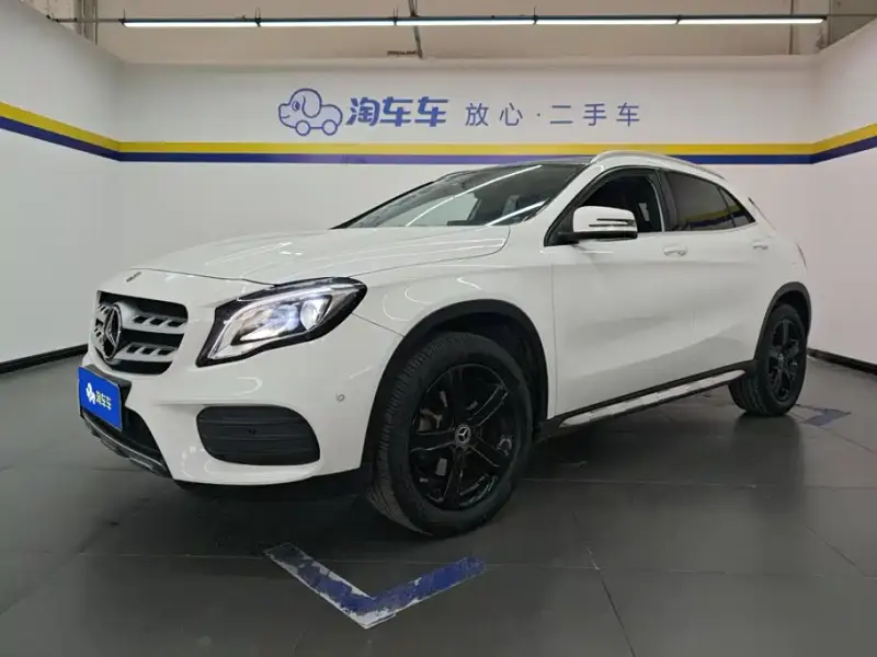 Mercedes-Benz GLA, 2019 — фото 1