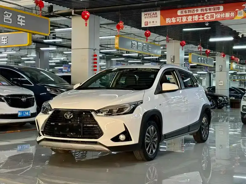 Toyota Yaris L, 2023