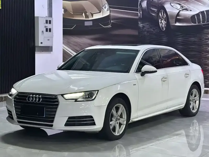Audi A4L, 2016 — фото 1