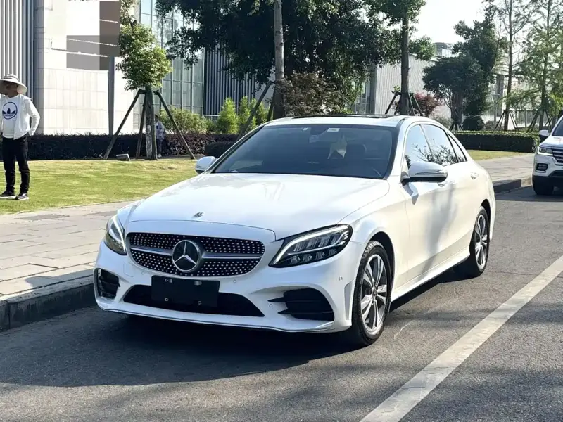 Mercedes-Benz C-Class, 2019