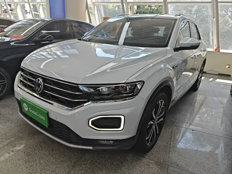 Volkswagen T-Roc, 2023
