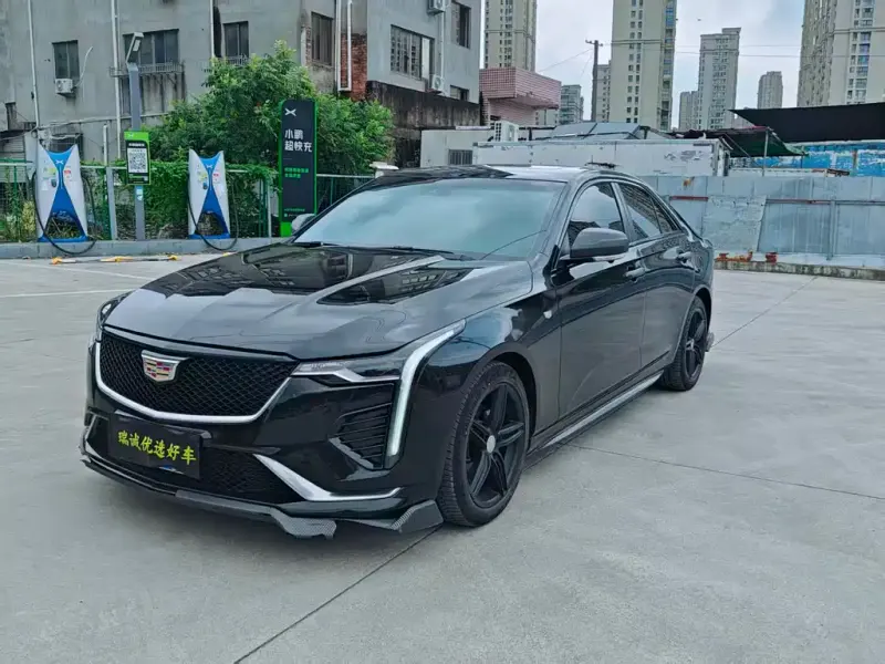 Cadillac CT4, 2022