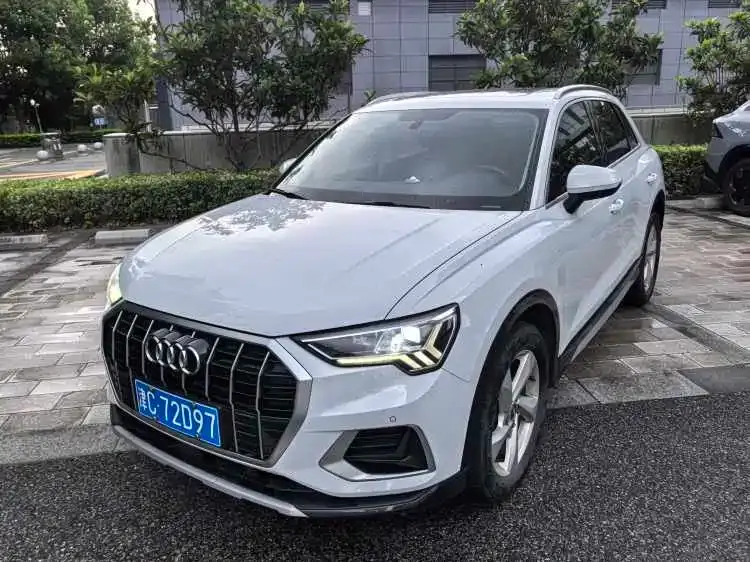 Audi Q3, 2020 — фото 1