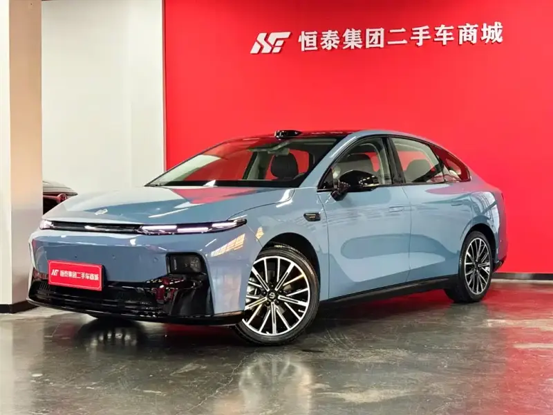 Leapmotor B01, 2025