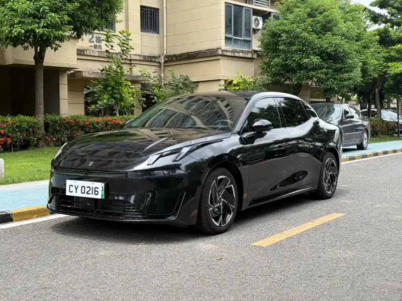 Lynk & Co 07 EM-P, 2025