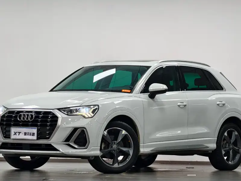 Audi Q3, 2020