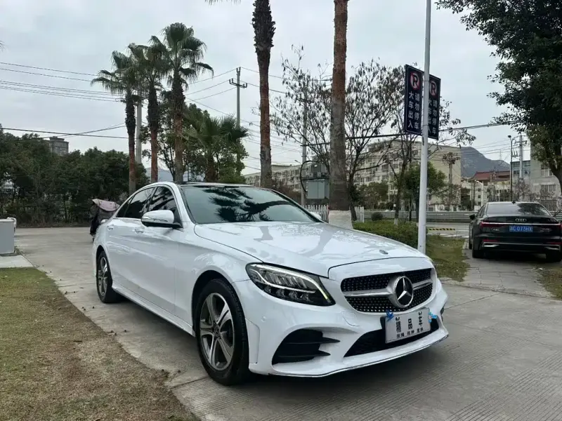 Mercedes-Benz C-Class, 2019
