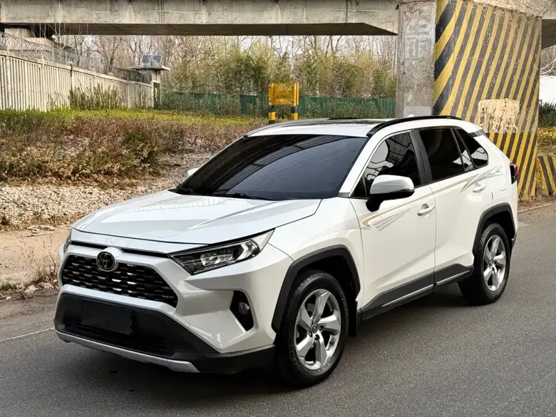 Toyota RAV4, 2021