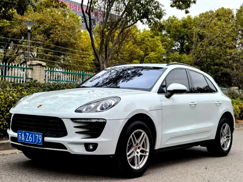 Porsche Macan, 2016 — фото 1