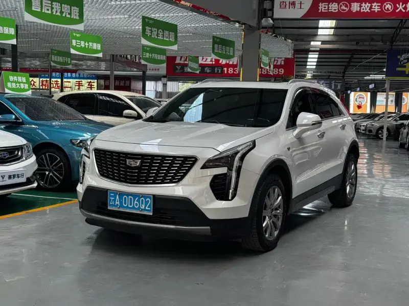 Cadillac XT4, 2021