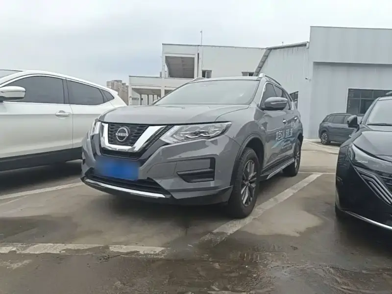 Nissan X-Trail, 2025