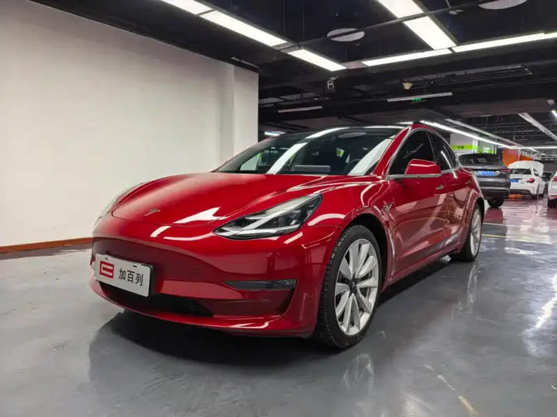 Tesla Model 3, 2020