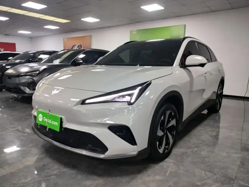 ARCFOX Alpha T5, 2025