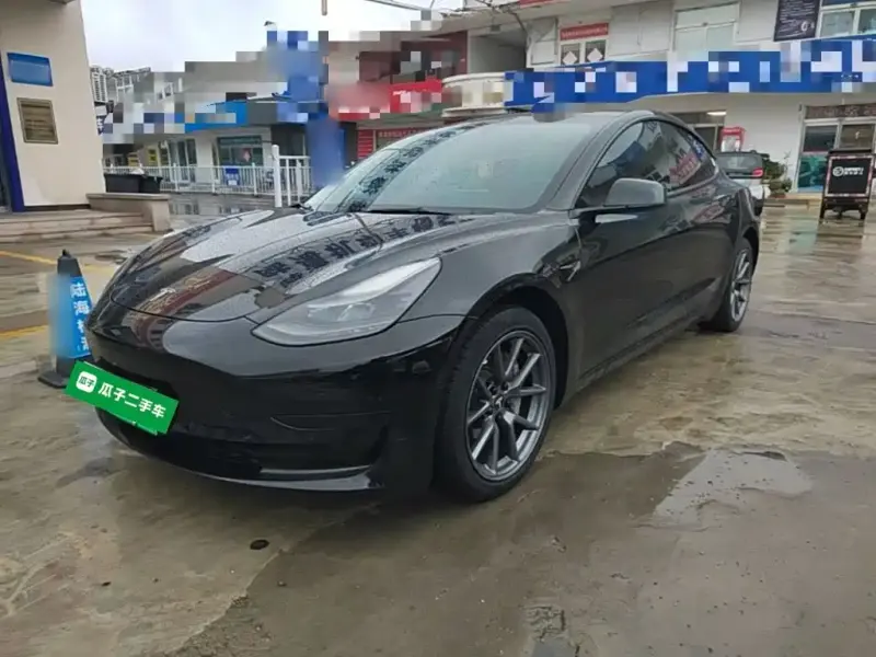 Tesla Model 3, 2022