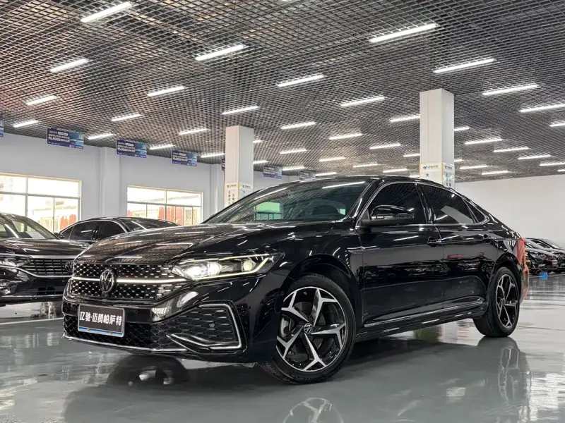 Volkswagen Passat, 2023