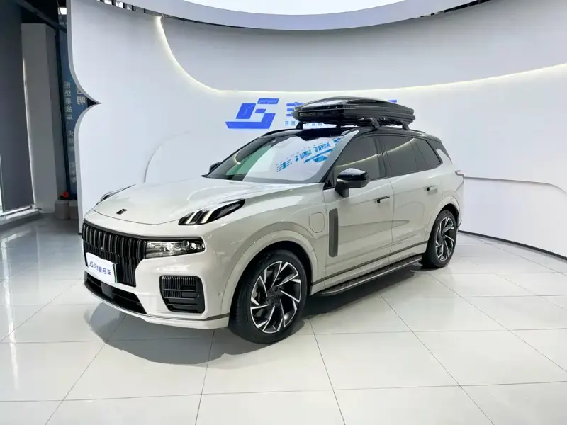 Lynk & Co 09 EM-P, 2022