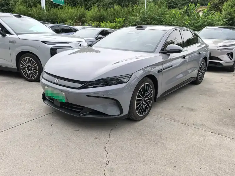 BYD Han, 2025