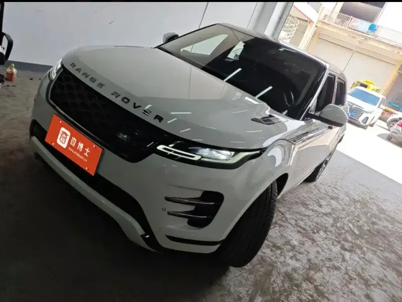 Land Rover Evoque, 2022 — фото 1