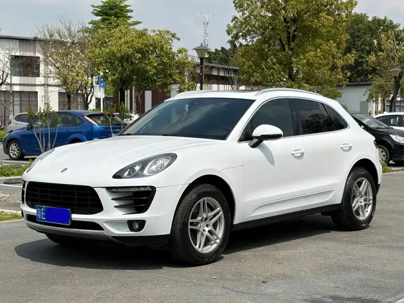 Porsche Macan, 2018 — фото 1