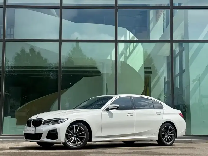 BMW 3 Series, 2020
