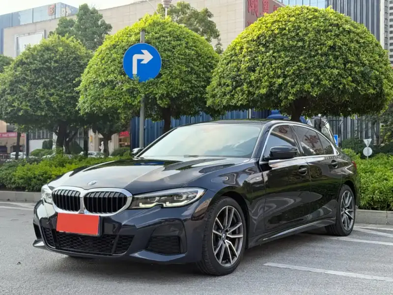 BMW 3 Series, 2020