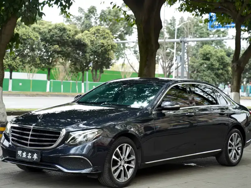 Mercedes-Benz E-Class, 2016