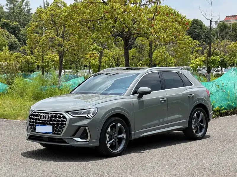 Audi Q3, 2023