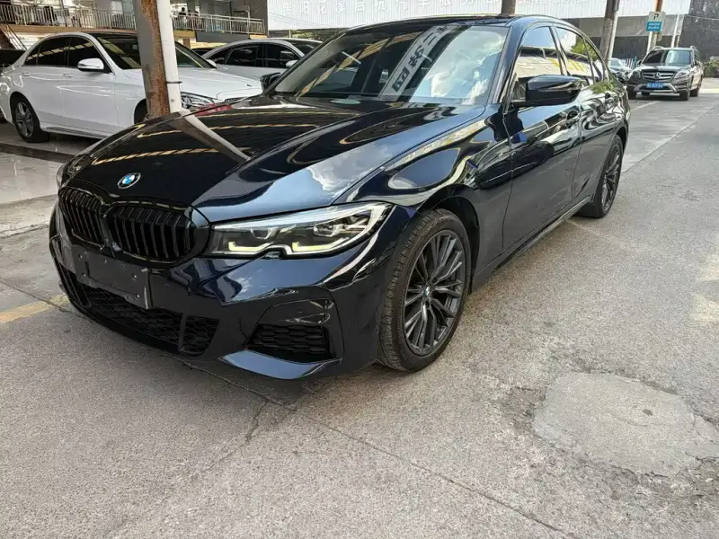 BMW 3 Series, 2021