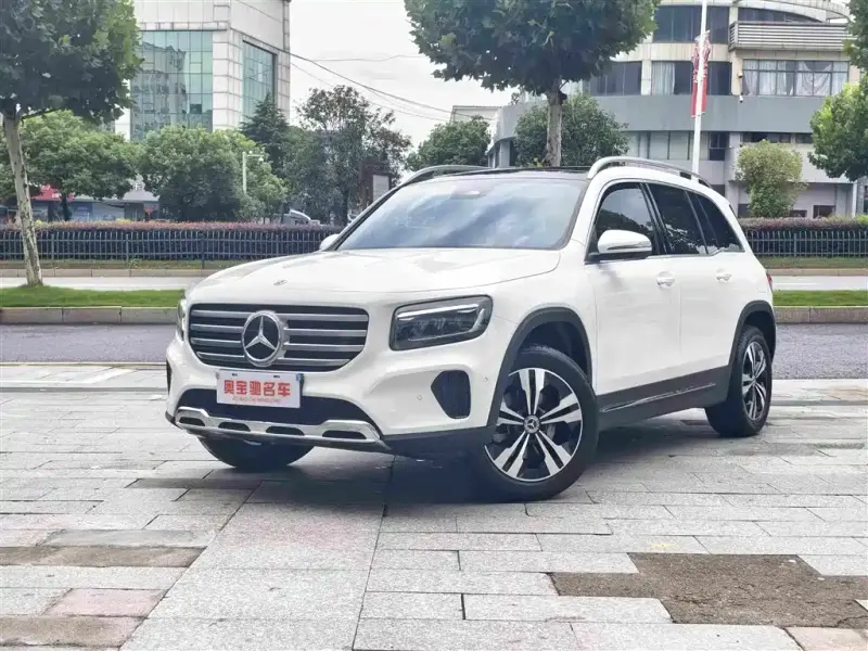 Mercedes-Benz GLB, 2024