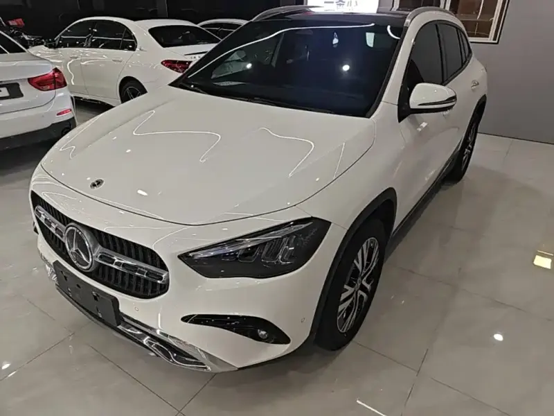 Mercedes-Benz GLA, 2024