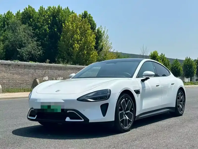 Xiaomi SU7, 2025