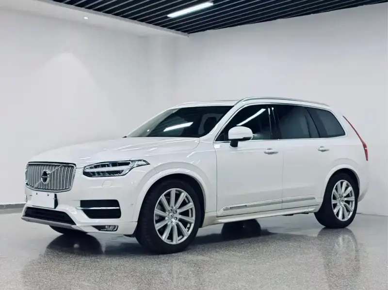 Volvo XC90, 2017 — фото 1