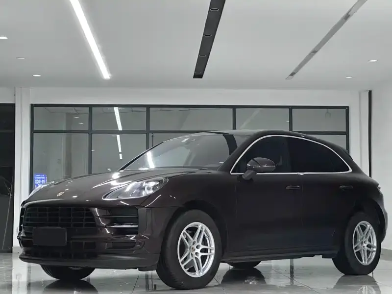 Porsche Macan, 2019 — фото 1