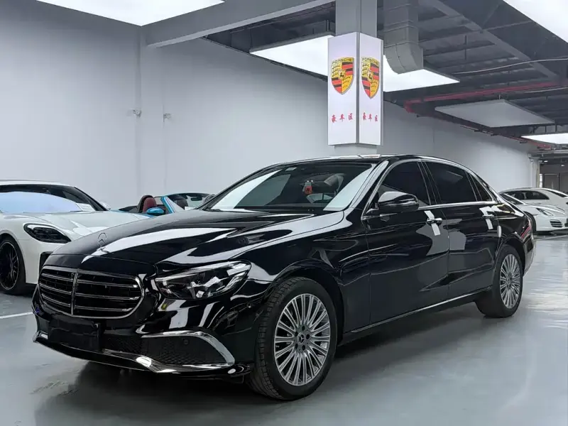 Mercedes-Benz E-Class, 2022