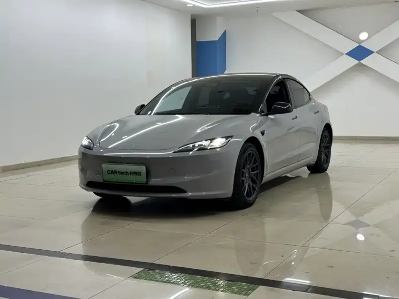 Tesla Model 3, 2023