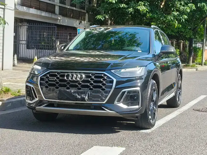 Audi Q5L, 2024