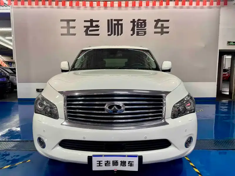 Infiniti QX80, 2016