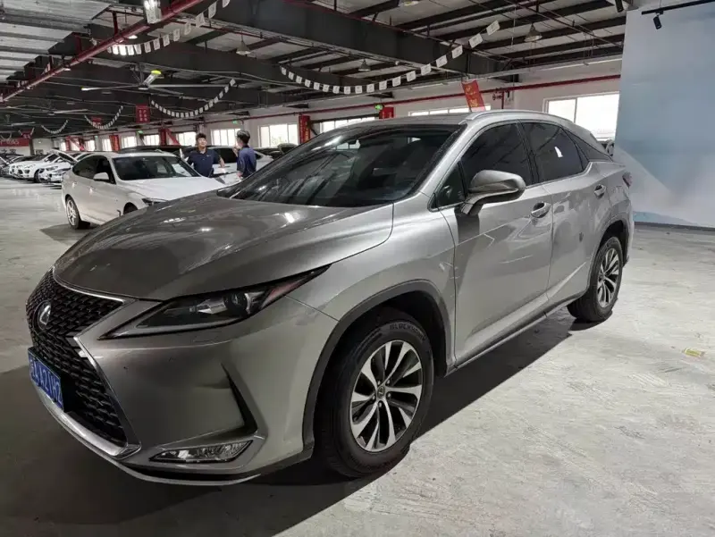 Lexus RX, 2022