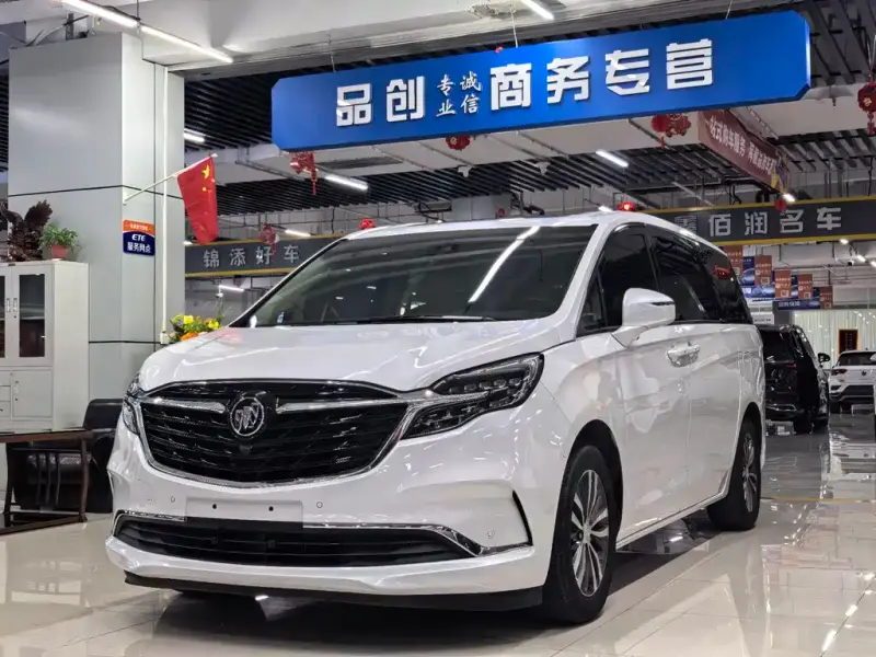 Buick GL8, 2022